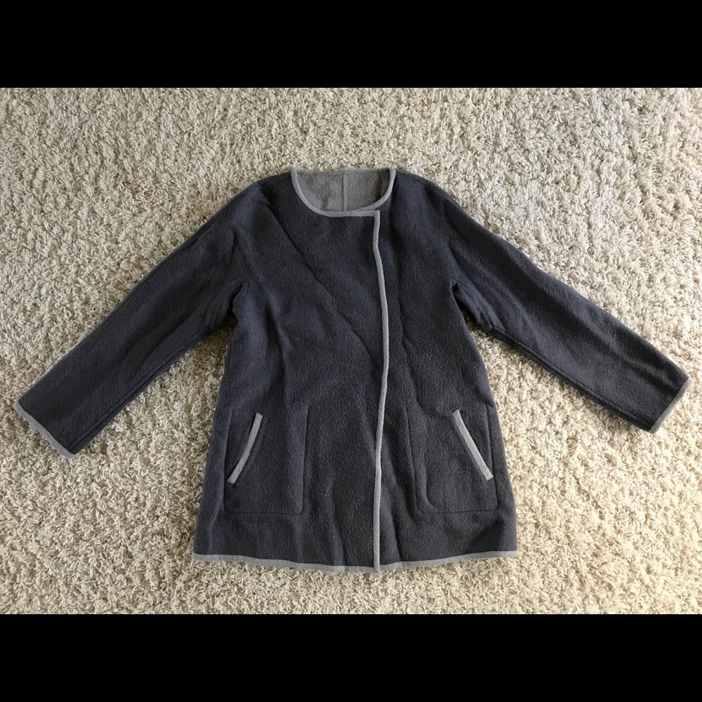 Beyond Threads Gray Jacket. Size Small. - image 2